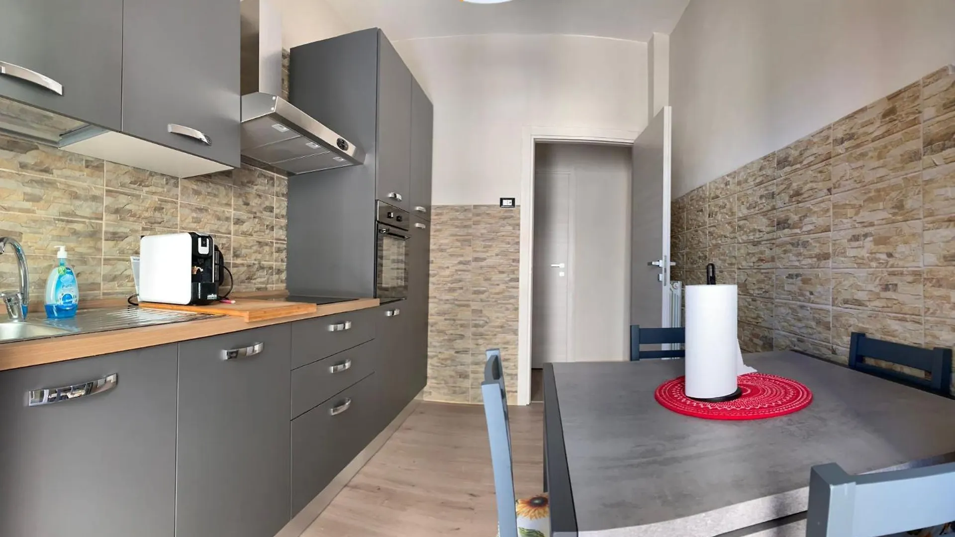 Suite Gaulli Genoa Apartment
